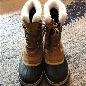 Women’s caribou sorel boots